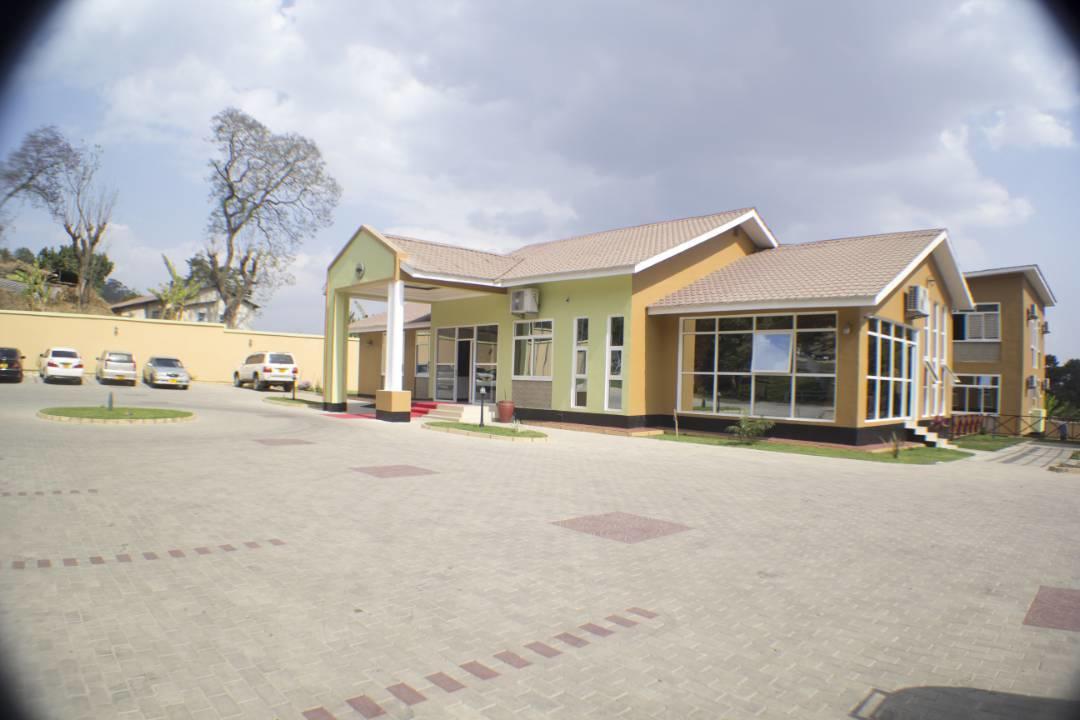 Hotel Desderia Mbeya Exterior photo