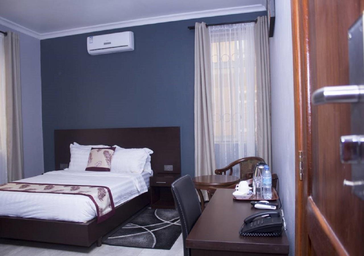 Hotel Desderia Mbeya Exterior photo